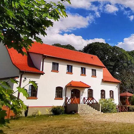 Gospodarstwo Nad Jeziorem Zalom  Экстерьер фото